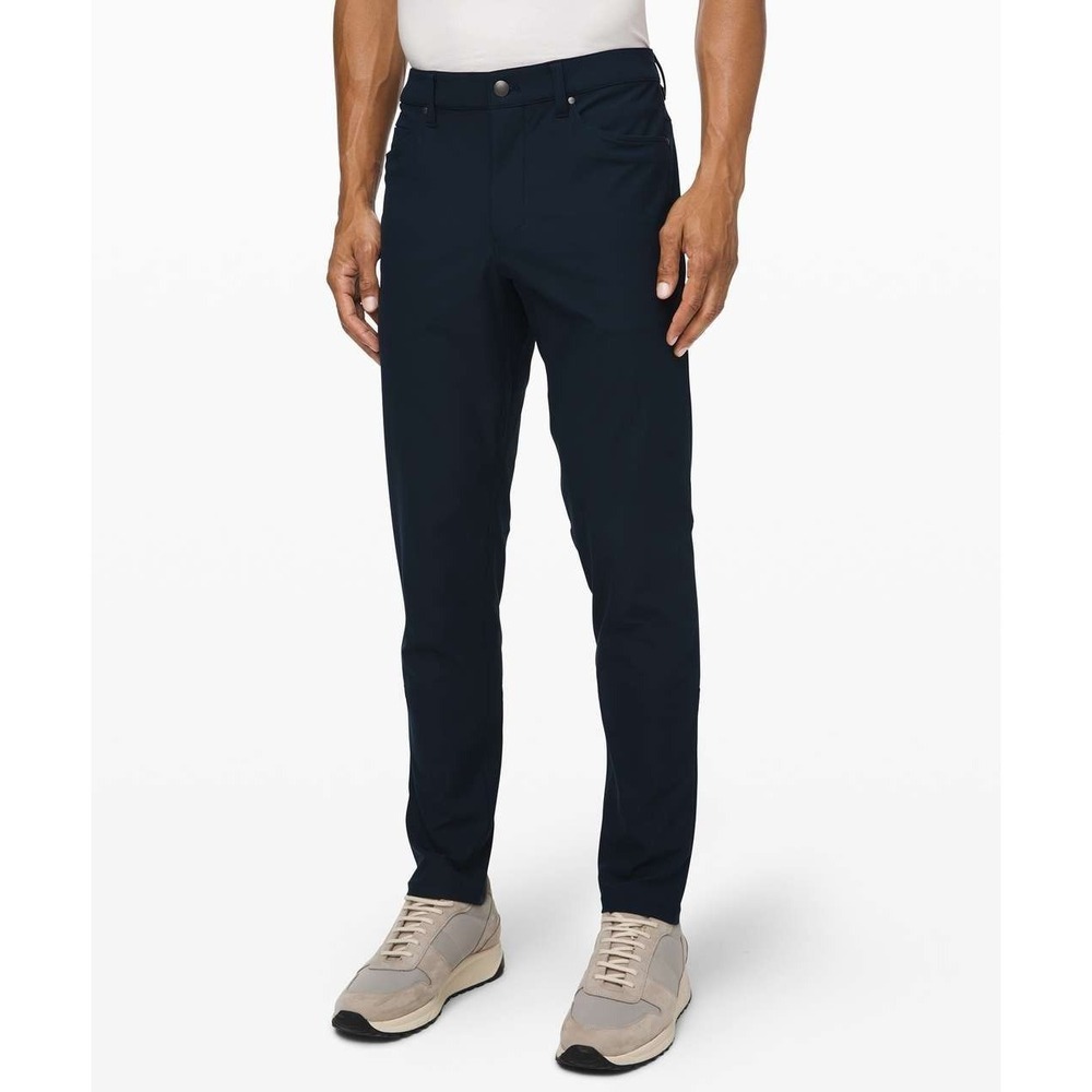 Lululemon ABC Pant Men's 30 x 28 True Navy Slim Fit Stretch Sweat-Wicking Chino
